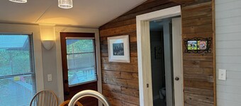 Charming 2-bedroom cottage 3 miles from Historic downtown Aiken!