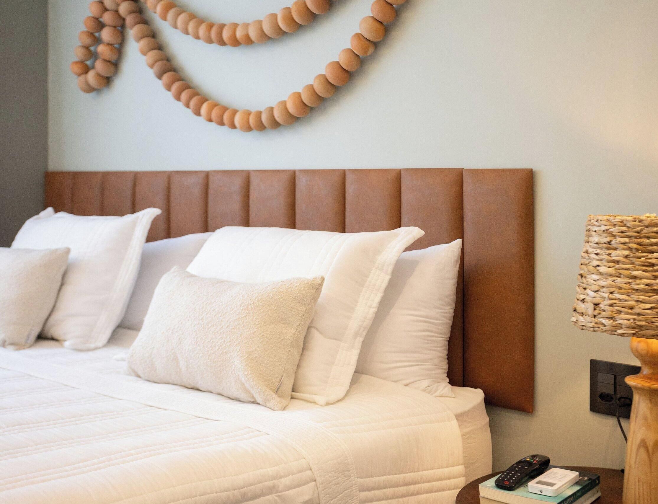 Deluxe Apartment | Iron/ironing board, free WiFi