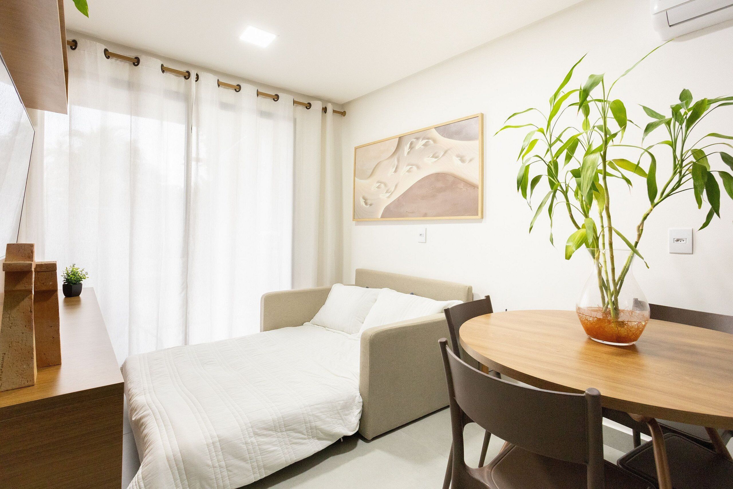 Apartment | Dining