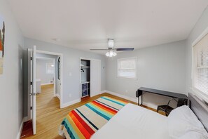 4 camere, Wi-Fi, lenzuola