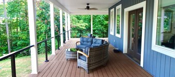 Forget Me Not Haven – 6BR Lakefront Home for Unforgettable Family Memories