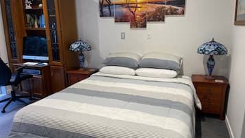 1 bedroom, iron/ironing board, free WiFi, bed sheets