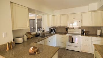 Microwave, oven, stovetop, dishwasher