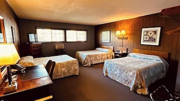 3 bedrooms, WiFi, bed sheets
