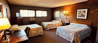 Country Inn Motel - Charming 11 room motel with AC, WiFi located in Bison, SD.