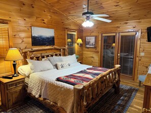 3 室のベッドルーム、アイロン / アイロン台、WiFi (無料)、ベッドシーツ