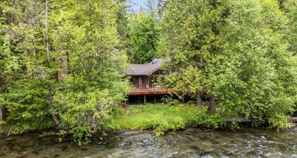 Dream River Cabin -- Riverfront