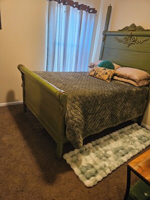 3 bedrooms, free WiFi, bed sheets