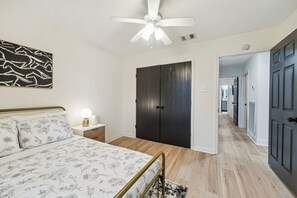 4 chambres, coffres-forts dans les chambres, bureau, Wi-Fi gratuit