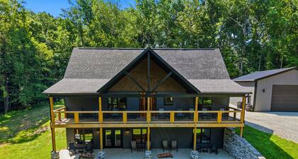 Private Nolin Lake Home with FirePit, Ice Maker, Arcade & Electronic Game Table.