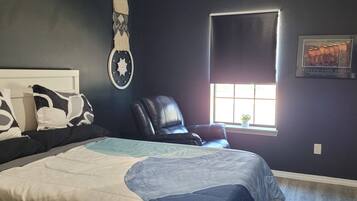 5 bedrooms, iron/ironing board, travel crib, free WiFi