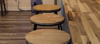 Charming 5-bdrm hotel with AC, WiFi in serene Fulton, Arkansas. Private baths.