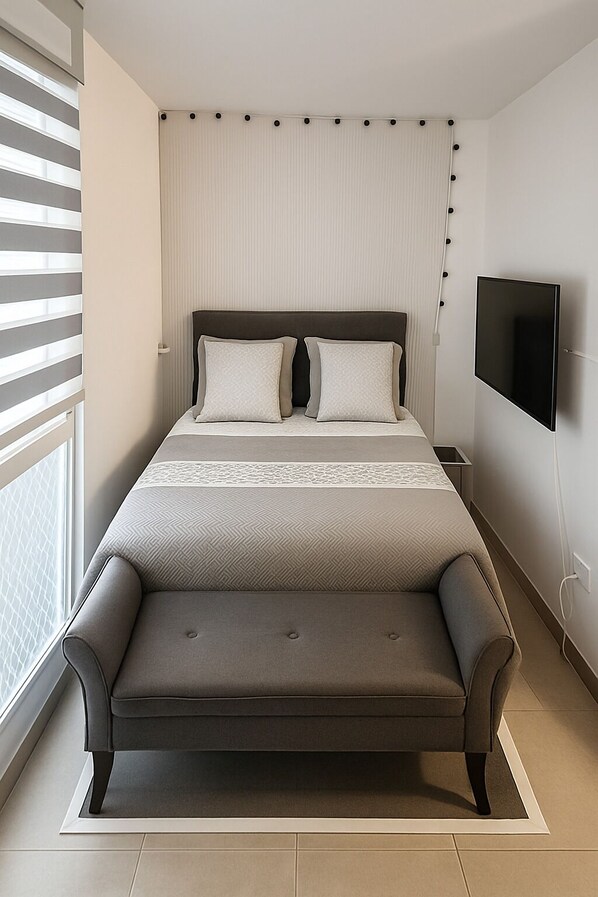 1 bedroom, iron/ironing board, WiFi, bed sheets