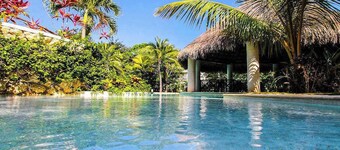 Playa Penthouse | Rooftop Terrace & Shared Pool