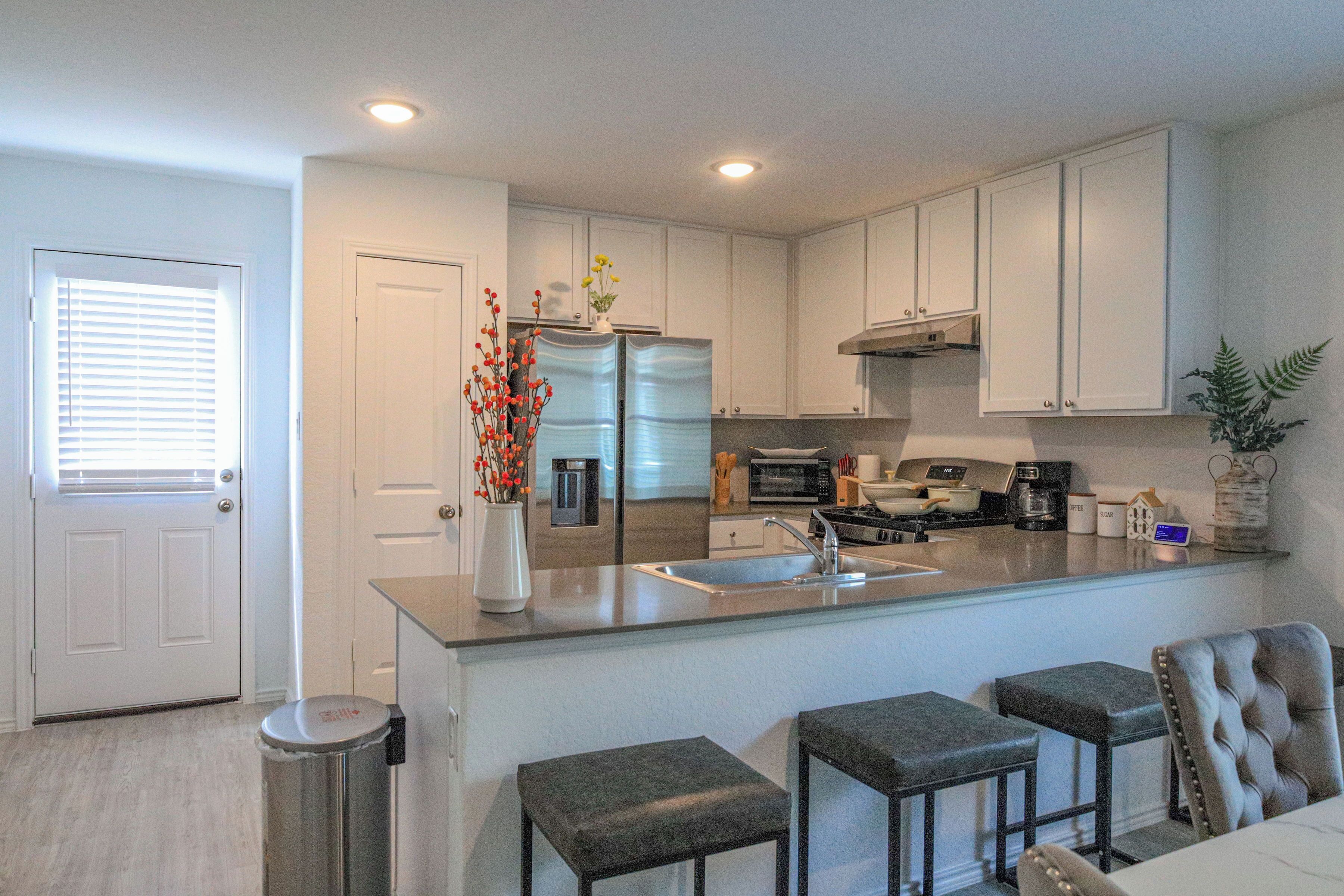 Microwave, oven, stovetop, dishwasher