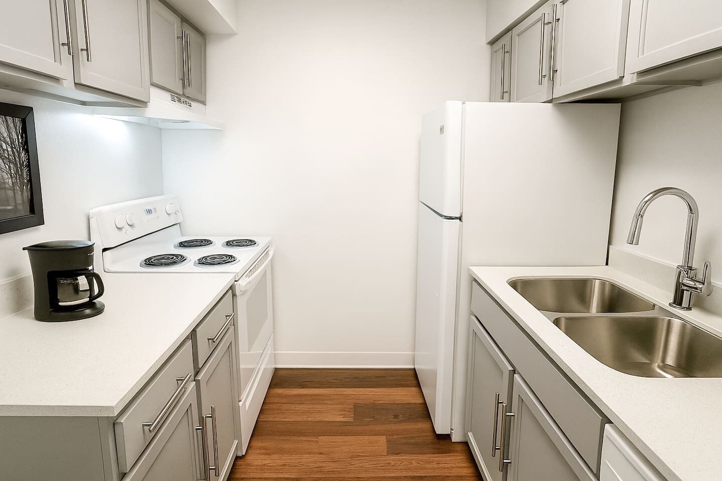 冰箱、烤箱、炉灶、洗碗机