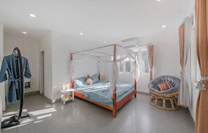 Family Apartment, Lake View