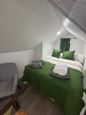 Doppelzimmer, Blick auf den Innenhof
