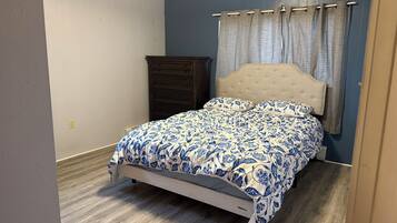 3 chambres, fer et planche Ă repasser, Wi-Fi gratuit, draps fournis