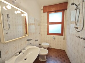 Doccia, bidet