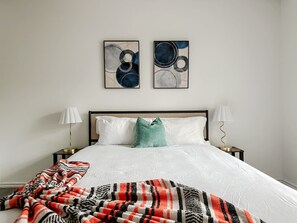 Desk, iron/ironing board, free WiFi, bed sheets