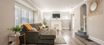 Charming 3-Bedroom Retreat in the Heart of Indianapolis
