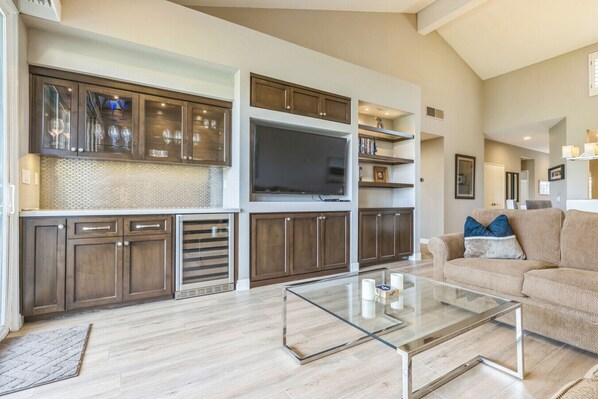 Smart TV, offices - Chic Palm Desert Gem. Relax, Swim, Repeat (Palm Desert)