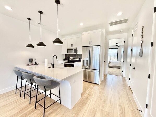 Fridge, microwave, oven, stovetop