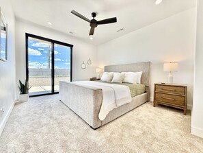 3 bedrooms, iron/ironing board, travel crib, WiFi