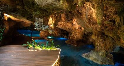 2BR Oasis with Private Pool at Riviera Maya