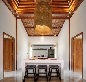 Villa Executive, balcone, vista giardino | Area soggiorno