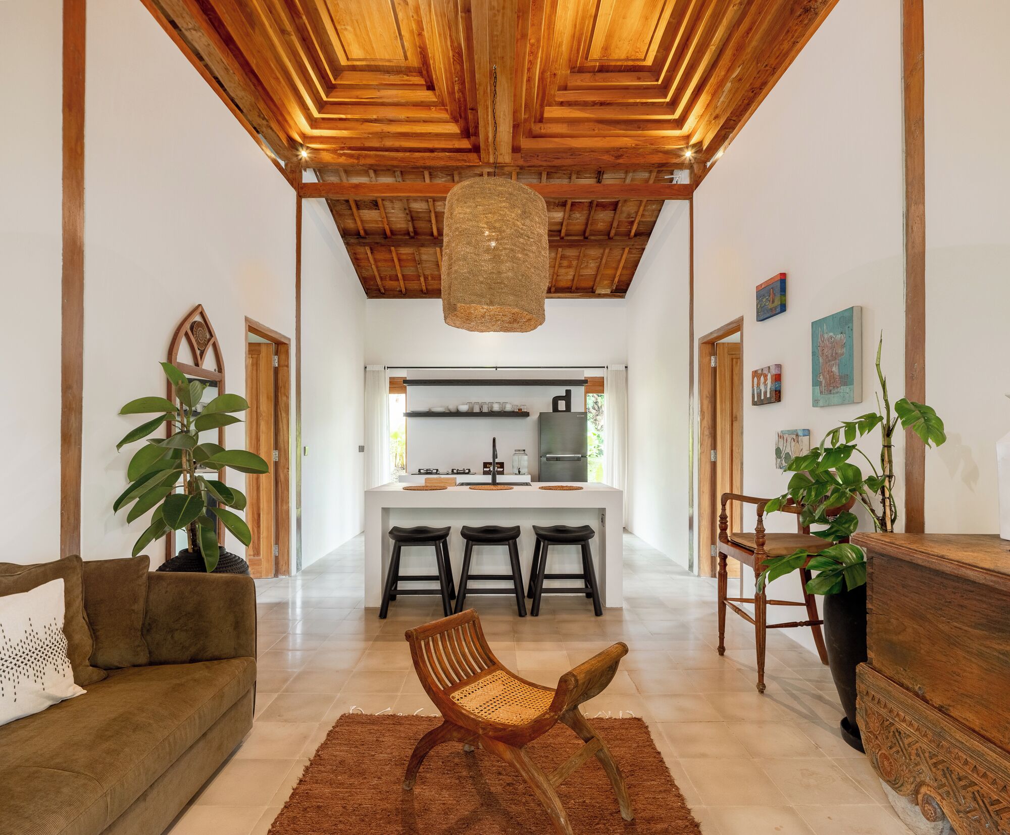 Executive Villa, Balcony, Garden View | Living area