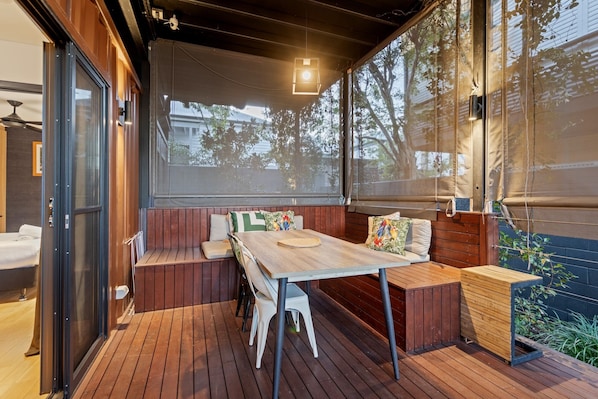 Outdoor dining