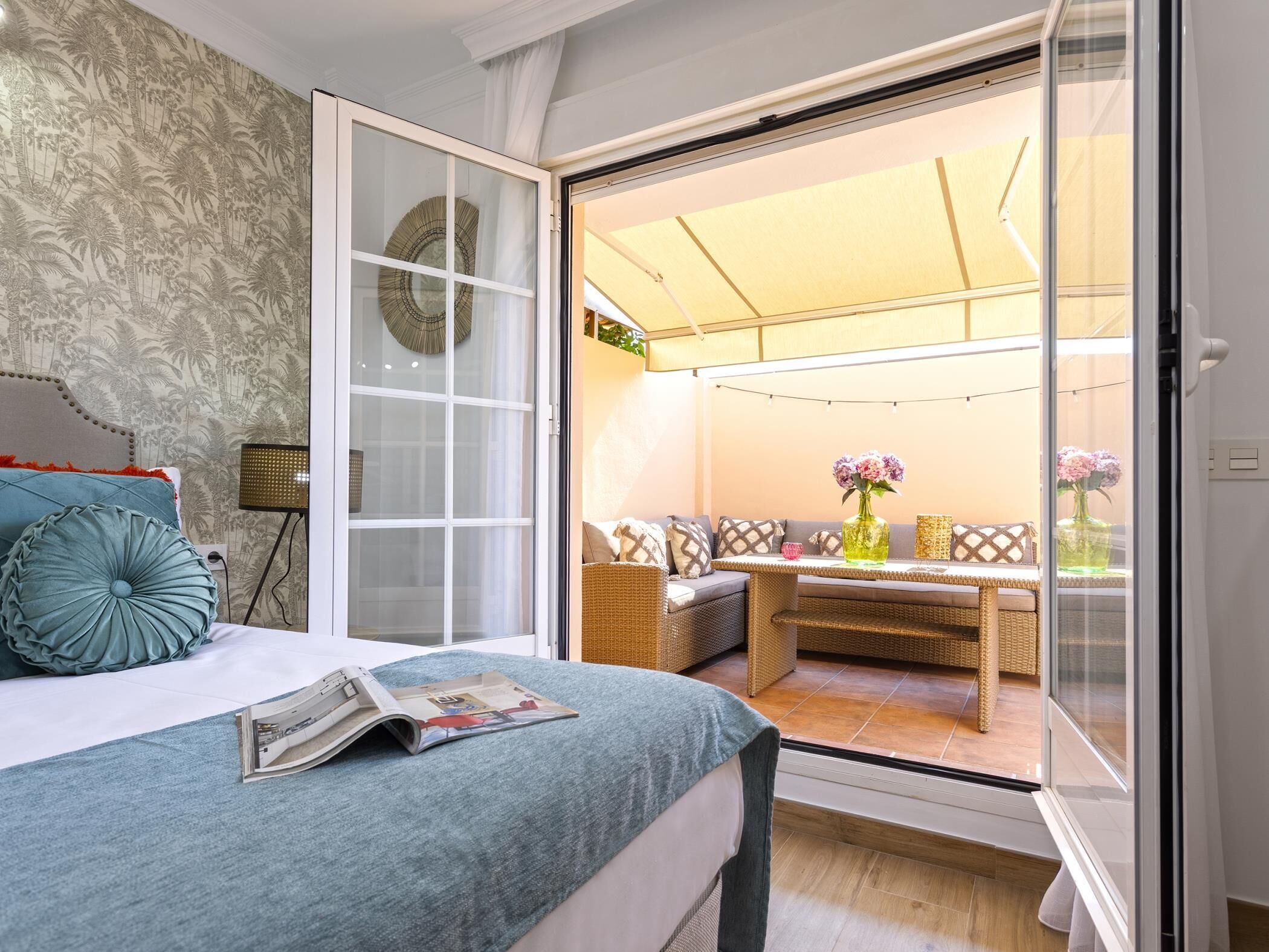 3 slaapkamers, een strijkplank/strijkijzer, internet, beddengoed