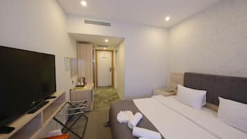 Basic Single Room, City View | Peti besi dalam bilik, kalis bunyi, Wi-fi percuma
