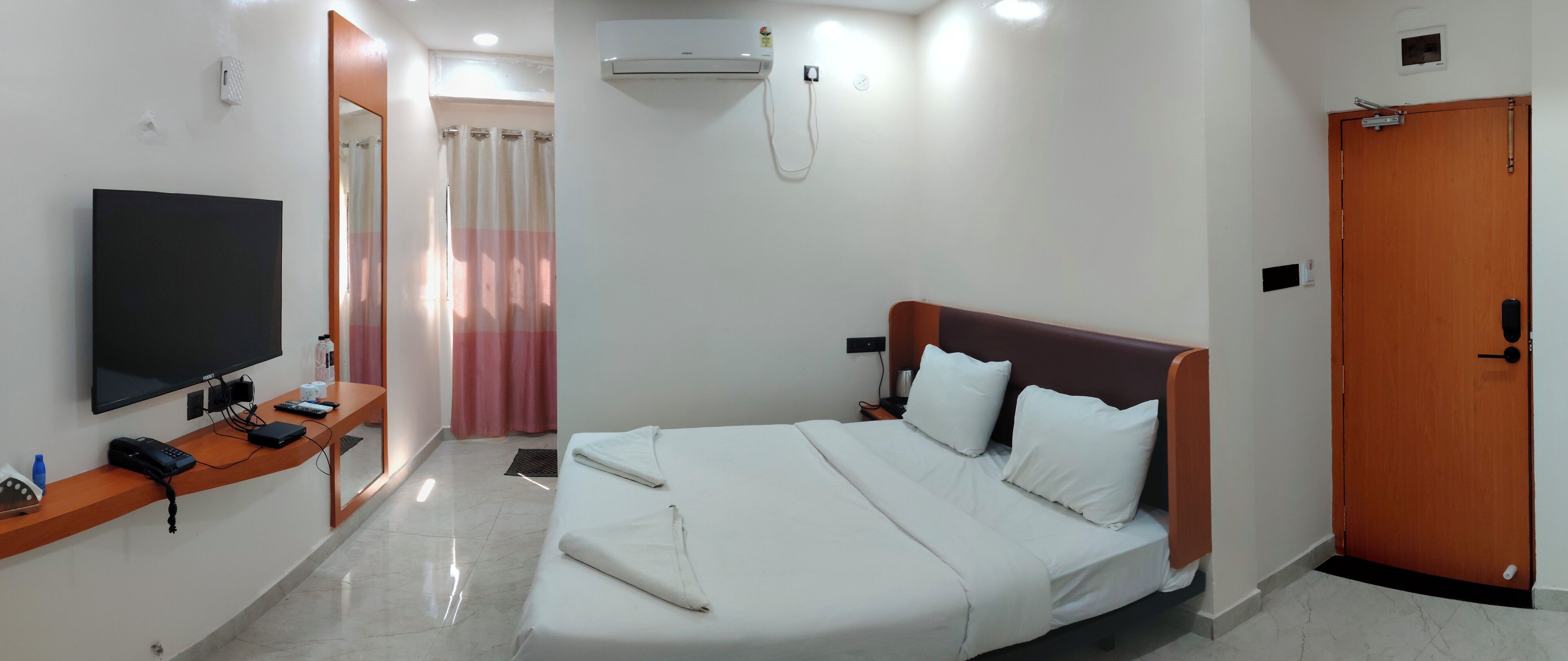 Standard Room | Free WiFi