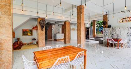 Oak legian Beachwalk - Near Kuta Legian Beach
