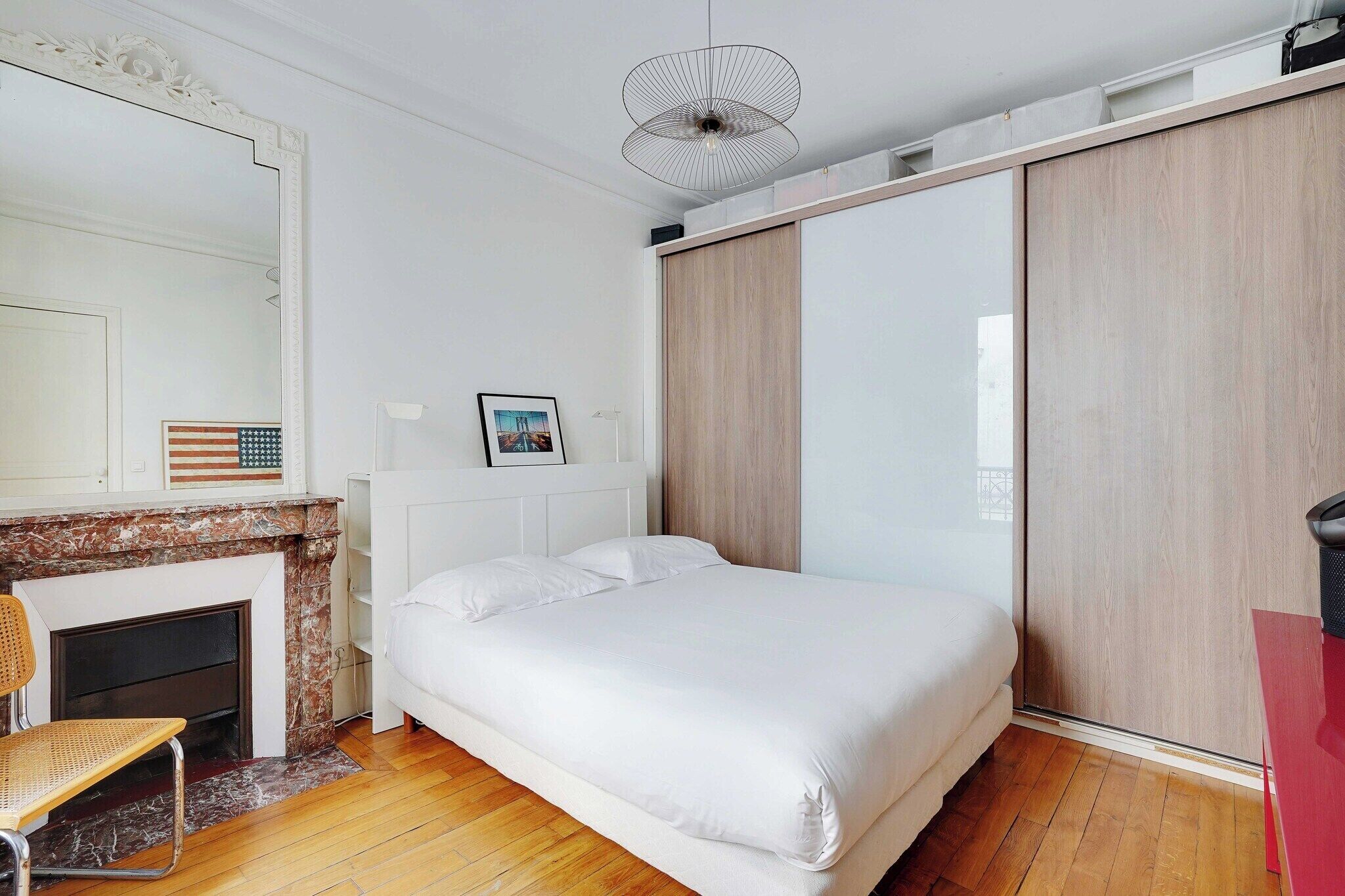 2 bedrooms, desk, iron/ironing board, free WiFi