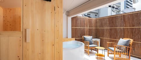 Maison luxueuse, balcon | Terrasse/patio