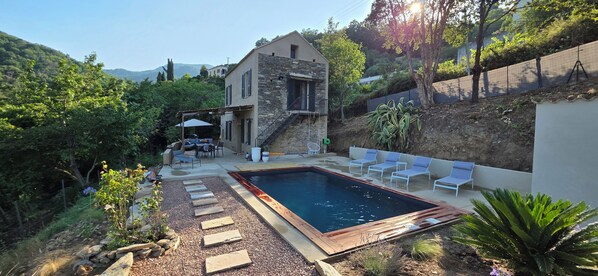 Udendørs pool