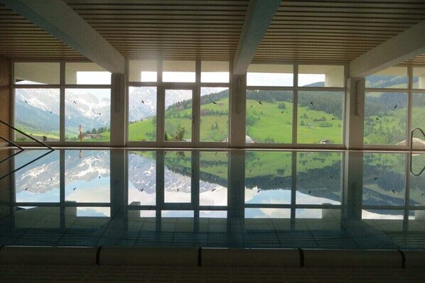 Piscine couverte