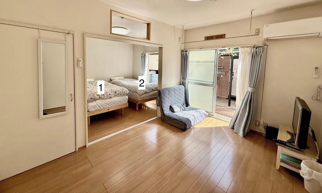 2 bedrooms, iron/ironing board, WiFi (free), bed sheets