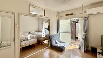 2 bedrooms, iron/ironing board, free WiFi, bed sheets