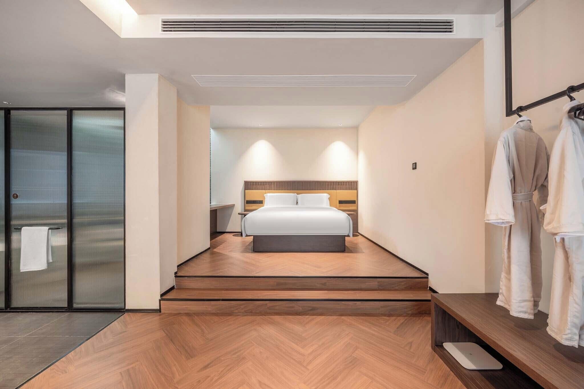 Superior Suite | Premium bedding, down duvets, free minibar, individually decorated