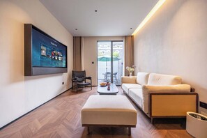 Senior Double Room | Premium bedding, down comforters, free minibar, individually decorated