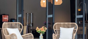 Yi Nian Fangcun Hotel