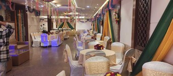 HOTEL SHHAURYA