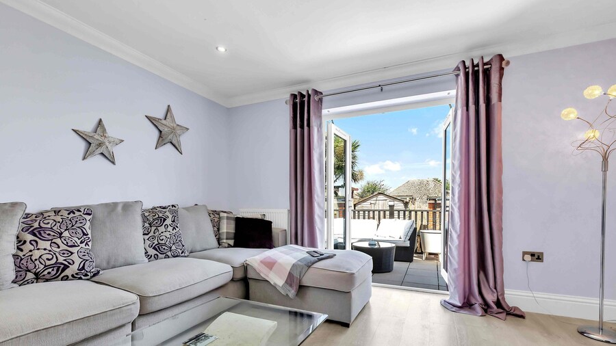 Sea Downs House With Free Parking By My Getaways