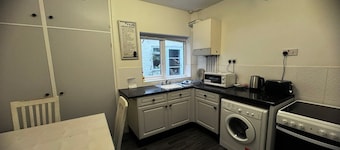 Apartments| One Bed Apartment (2 Guests)