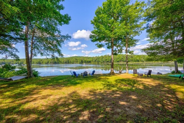 Lakeview Bliss Limit 8 3 Bedroom Villa - Sebago Lake State Park, Naples